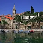 Kraljicamira Διαμέρισμα *