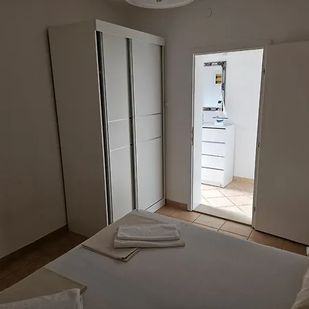 Mara Apartment