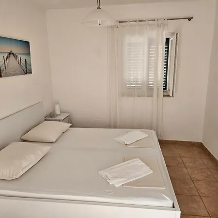 Διαμέρισμα Kraljicamira Splitska